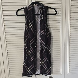 Promesa Gray and Pink Knit Vest